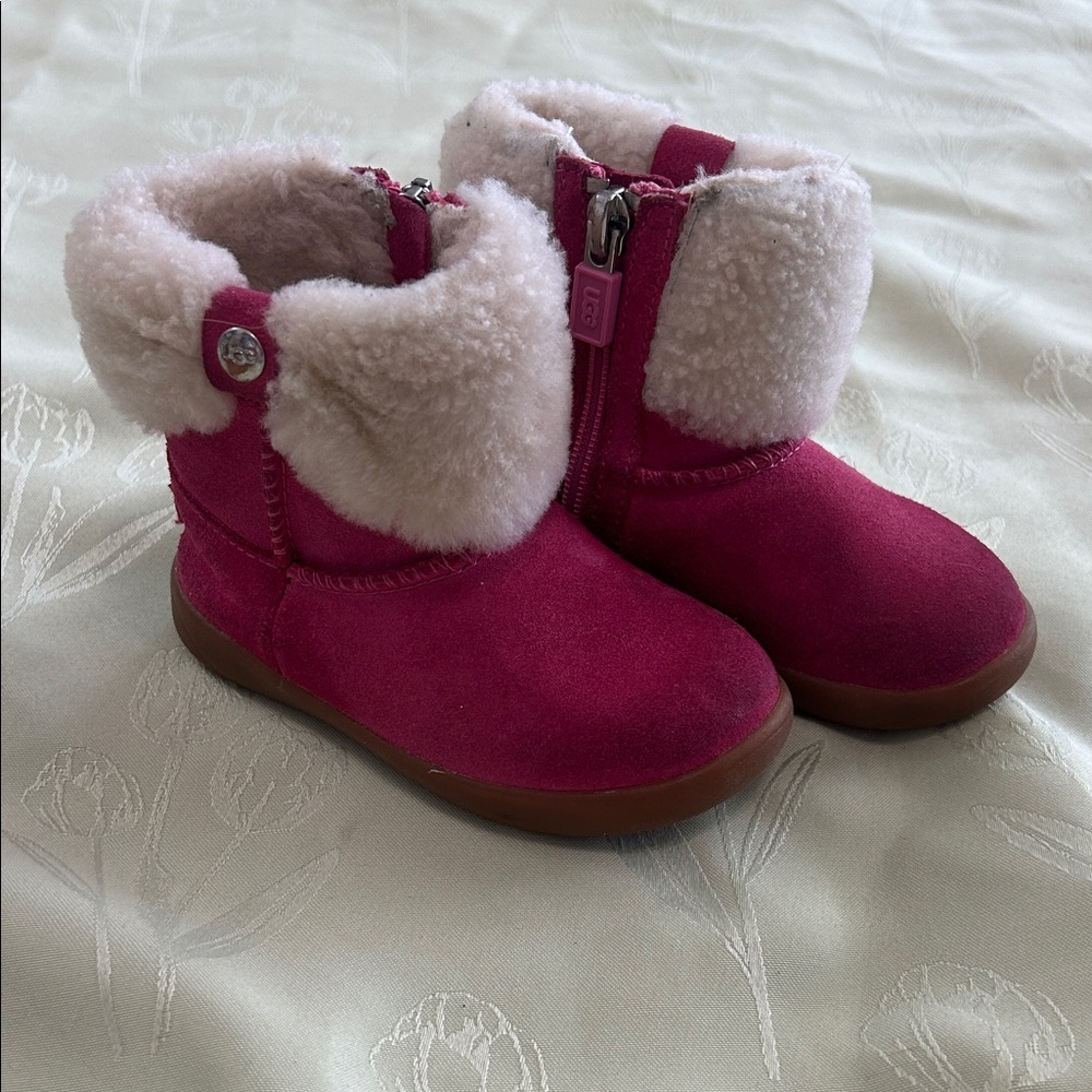 UGG Fuchsia Kids 6 Ramona Boots with Cream Fur SEE DESCRIPTION